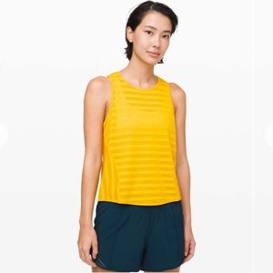 ✨SOLD✨ Lululemon Off and Running Tank